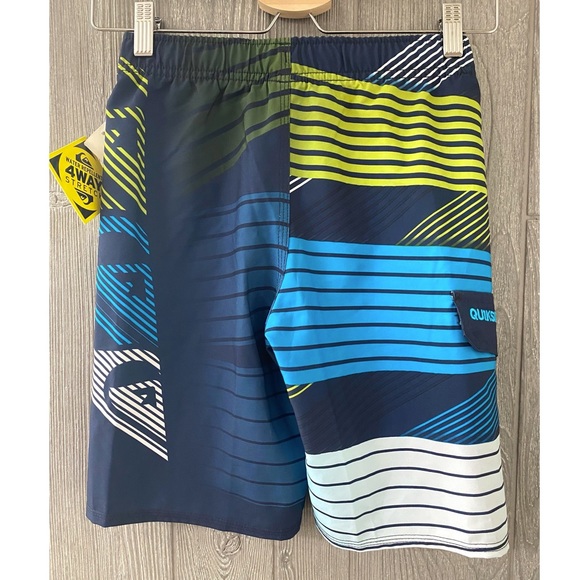 Quiksilver Third Time Volley swim trunks NEW - Picture 3 of 3